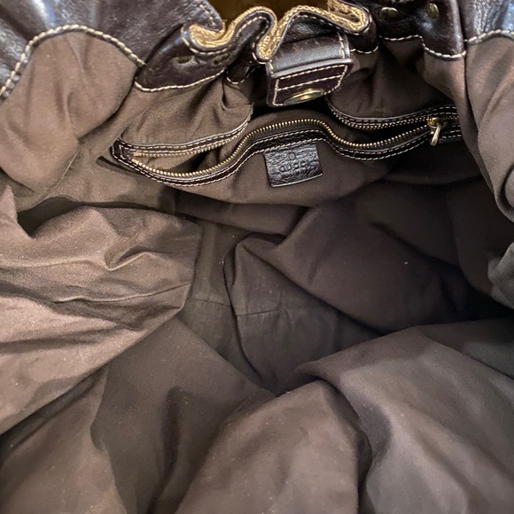 Gucci Monogram Studded Pelham Large Hobo Bag - Picture 9 of 13